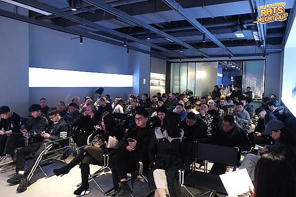 11月29日区块链晨报：市场动荡中的关键转折