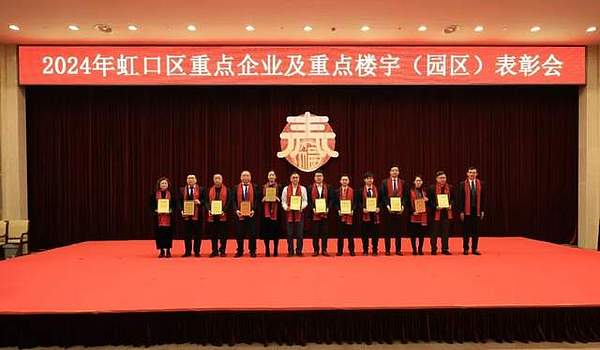 比特币ETF争夺战：Ark和21Shares如何在这场资本盛宴中抢占先机？